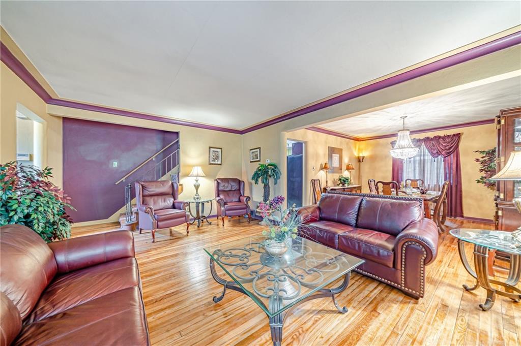2904 Laketon Road Pittsburgh, PA 15235 - Photo 6 of 37 Gallery Image 6