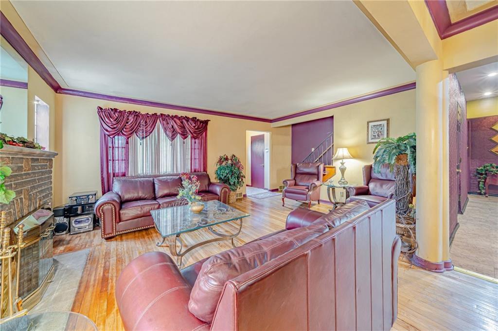 2904 Laketon Road Pittsburgh, PA 15235 - Photo 7 of 37 Gallery Image 7