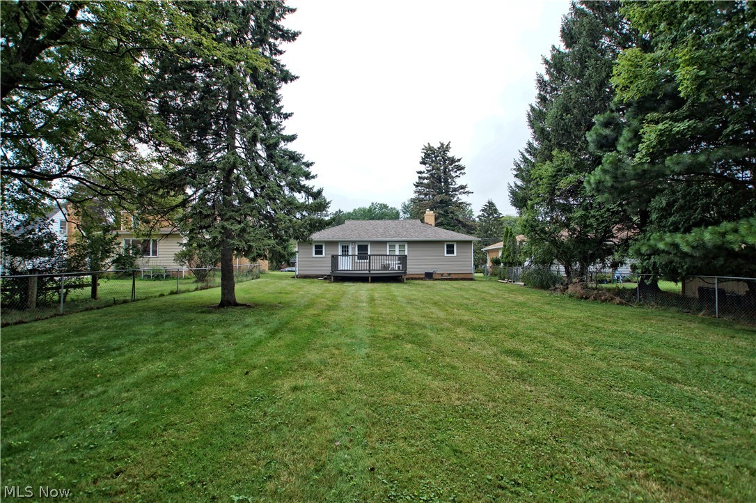 961 Lander Road Cleveland, OH 44143 - Photo 4 of 31