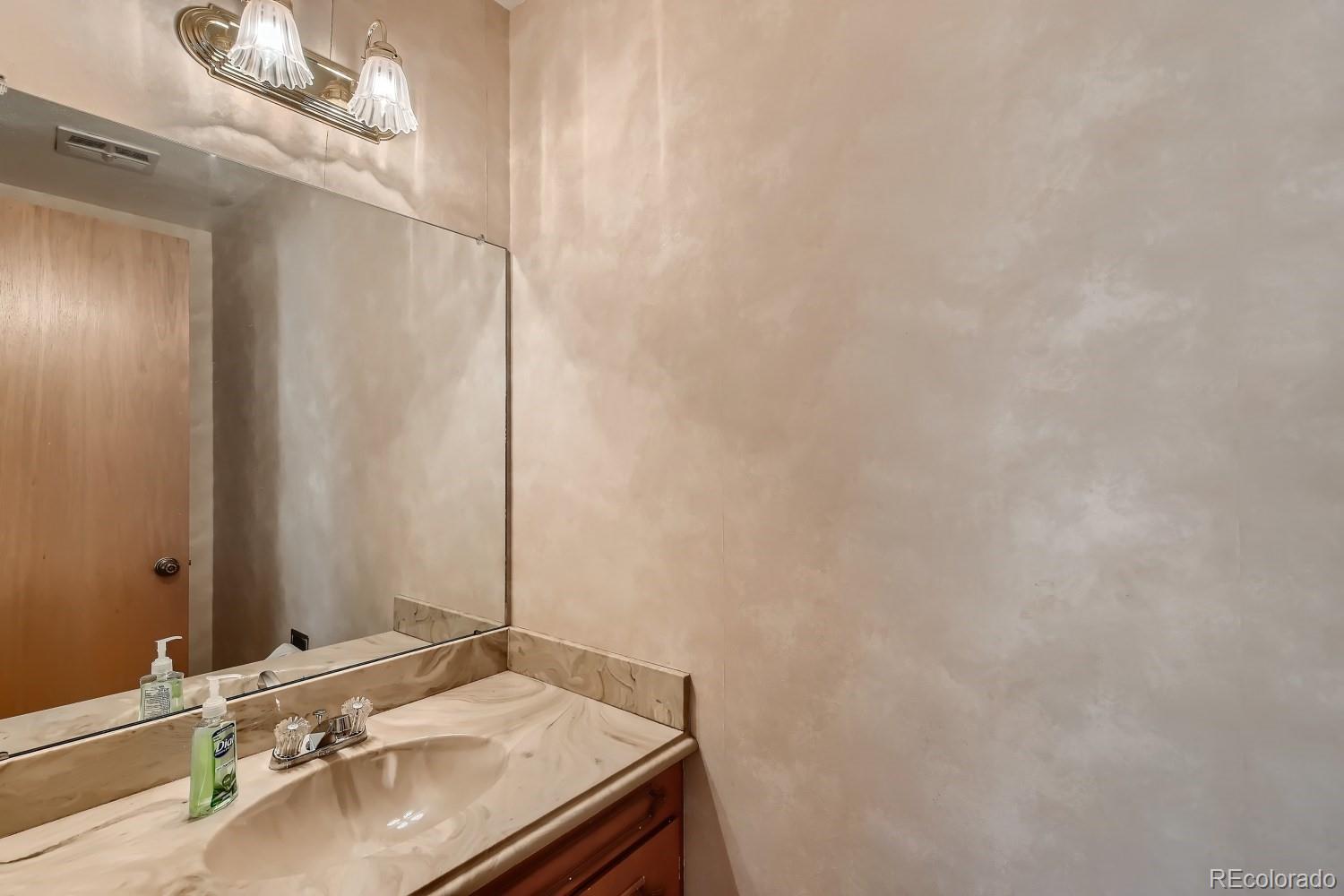 3783 Simms Street Wheat Ridge, CO 80033 - Photo 16 of 38 Gallery Image 16
