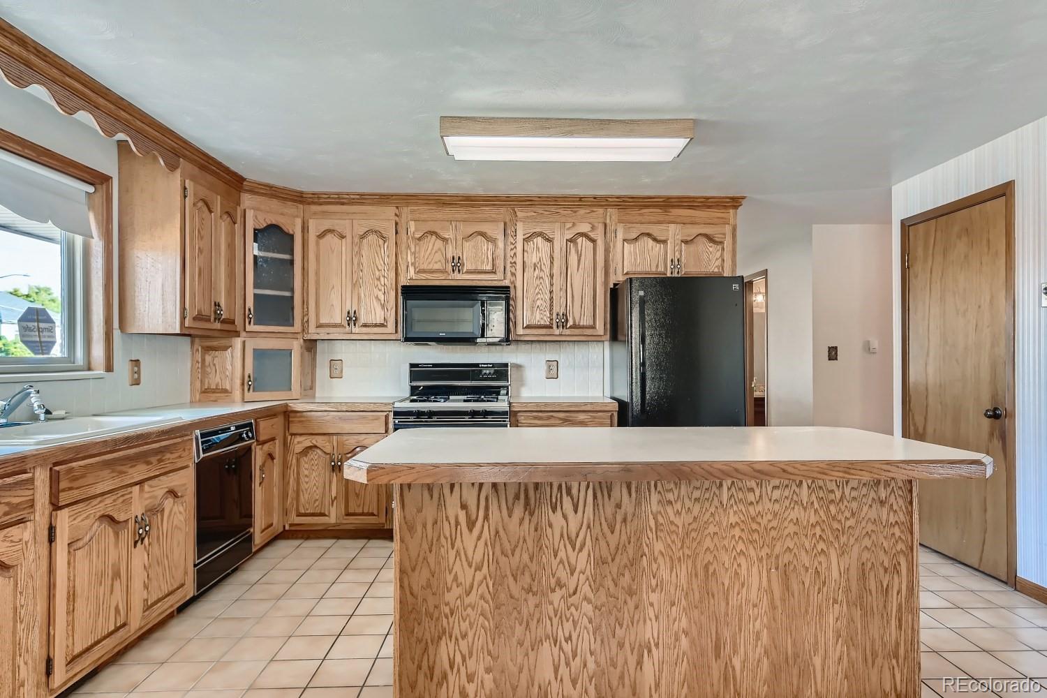 3783 Simms Street Wheat Ridge, CO 80033 - Photo 31 of 38 Gallery Image 31