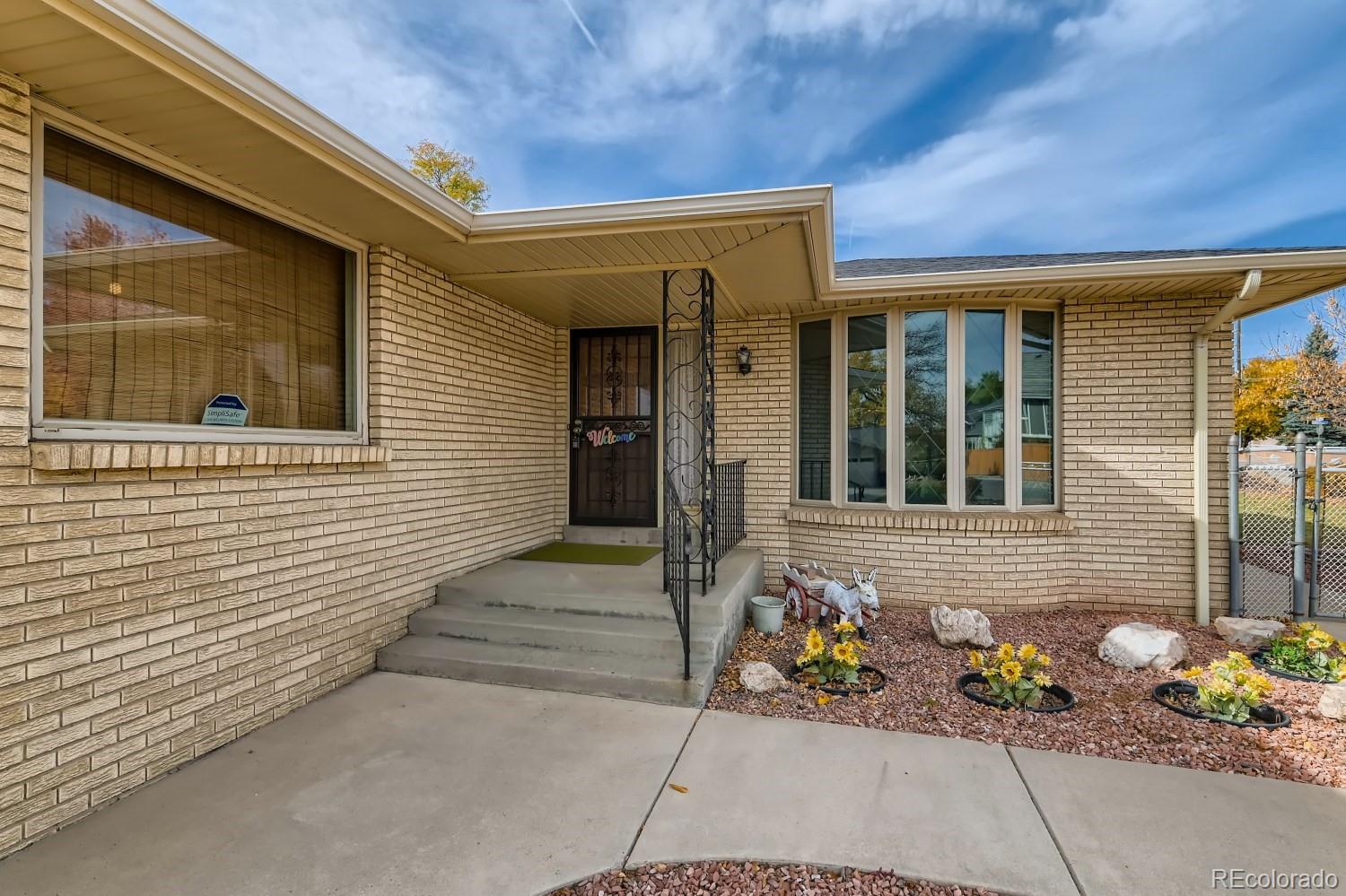 3783 Simms Street Wheat Ridge, CO 80033 - Photo 4 of 38 Gallery Image 4