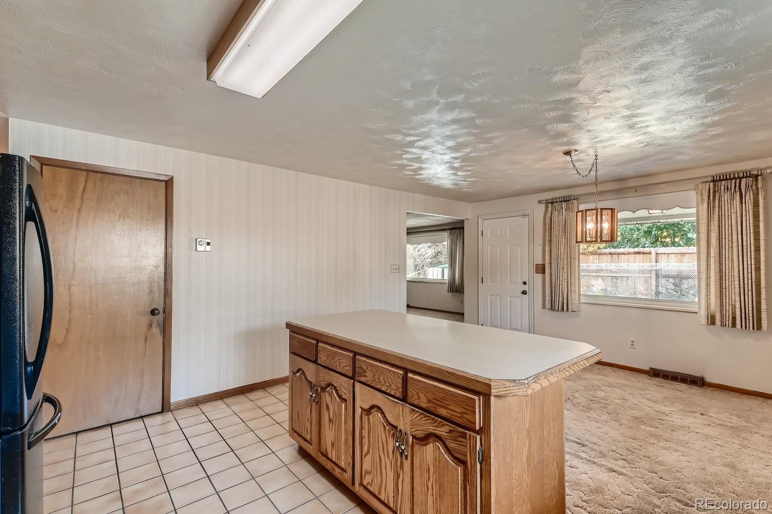 3783 Simms Street Wheat Ridge, CO 80033 - Photo 10 of 38 Gallery Image 10