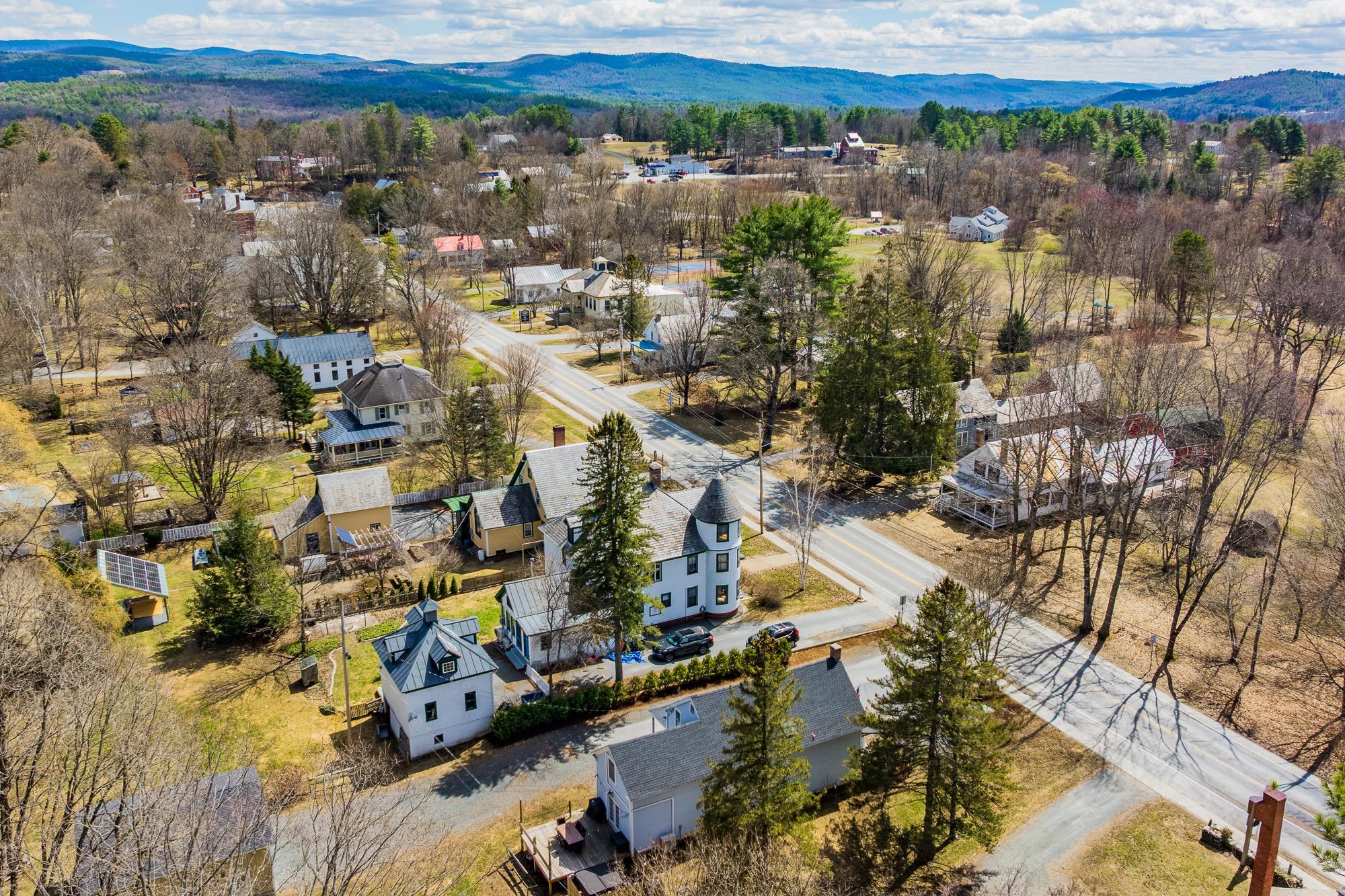 30 Vermont Rte 12 Hartland, VT 05048 - Photo 6 of 60 Gallery Image 6