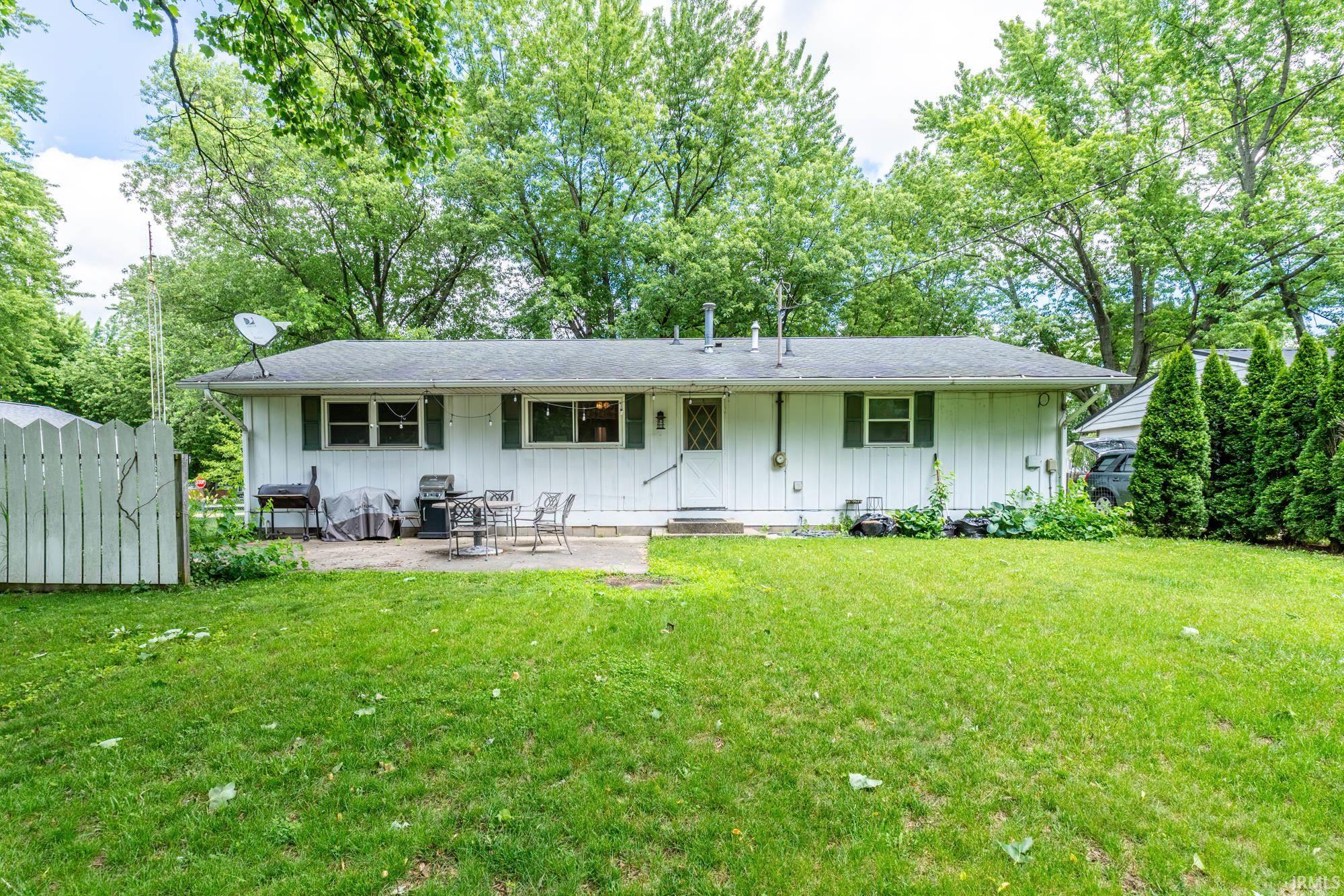 475 Parkway Street Lagrange, IN 46761 - Photo 3 of 27