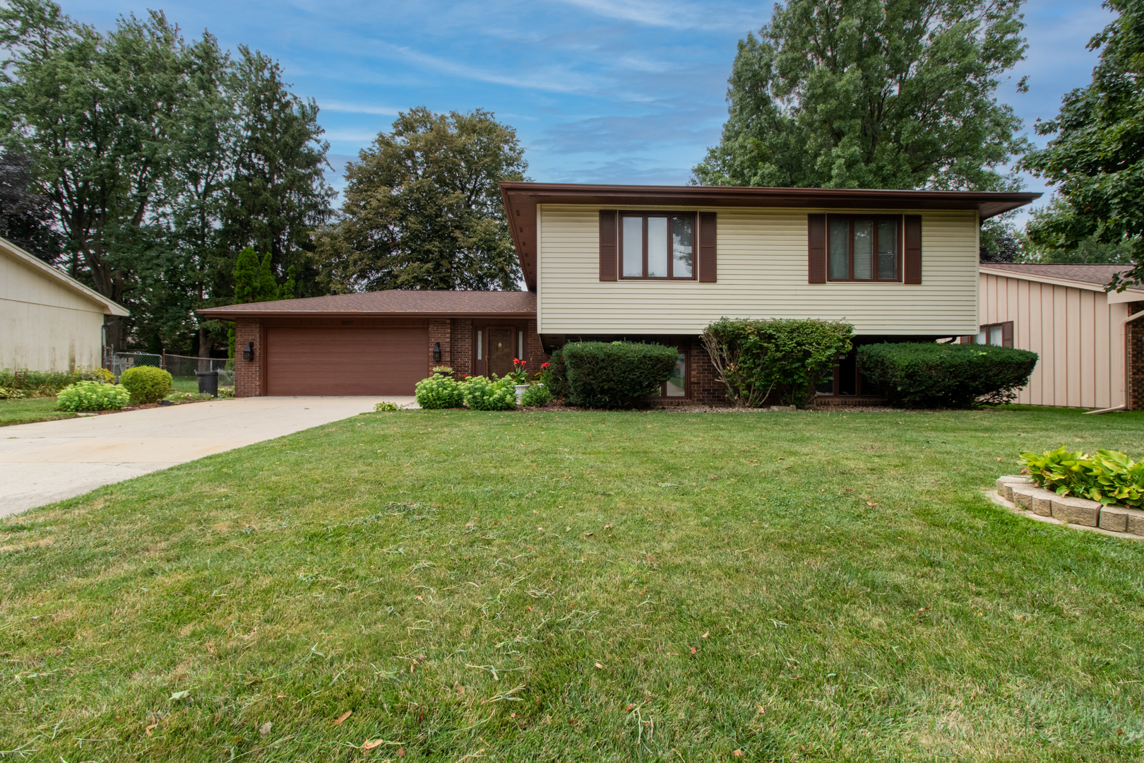 207 South Hershey Road Bloomington, IL 61704 - Photo 1 of 45