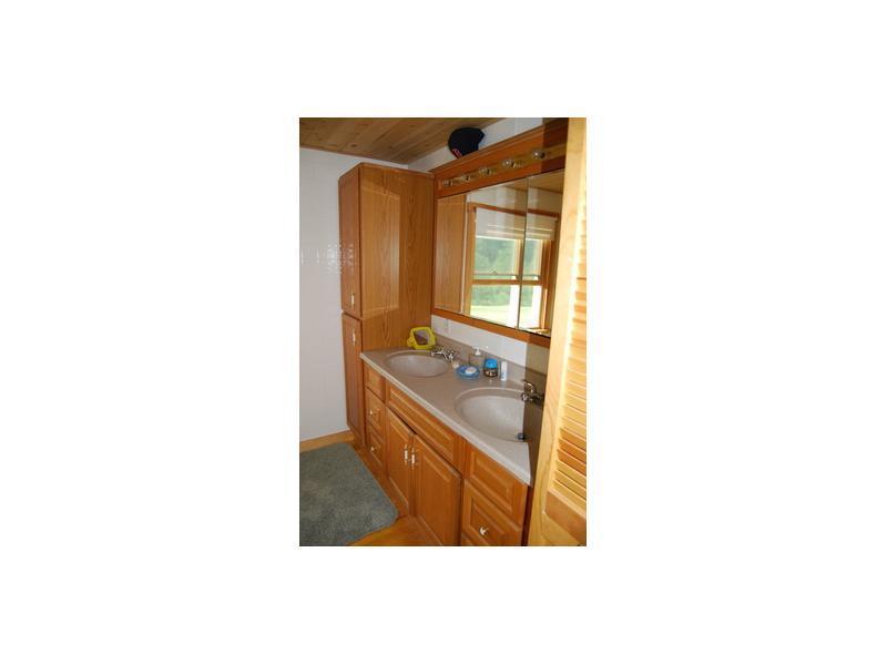 141 Halls Corner Road Belmont, ME 04952 - Photo 25 of 35 Bathroom.