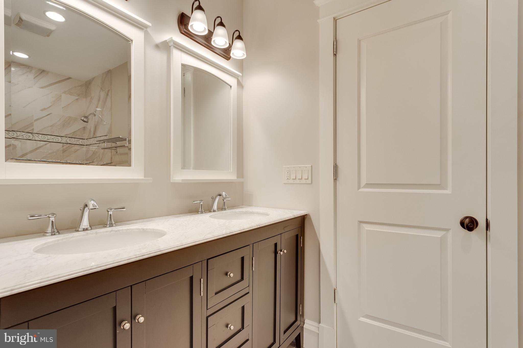 2541 Military Road Arlington, VA 22207 - Photo 21 of 30 Bedroom