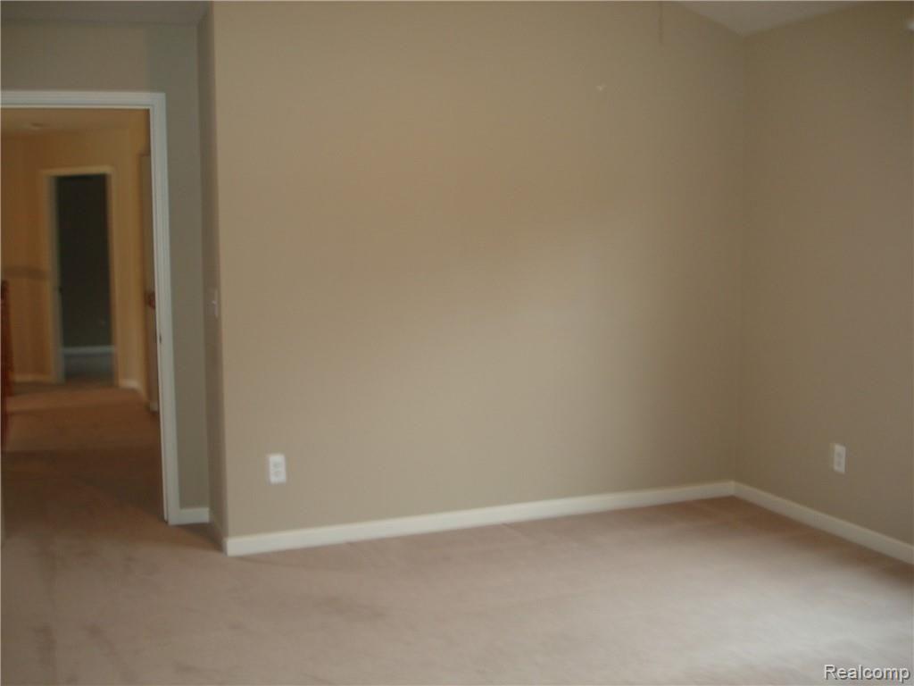 2479 Jackson Drive Rochester, MI 48309 - Photo 25 of 29 DSC02991.JPG