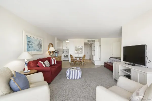 $7,500 | 1720 Avenida Del Mundo, Unit 1501, Coronado, CA 92118