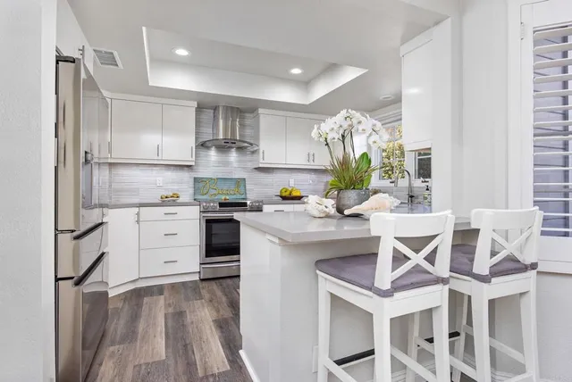 $895,000 | 2168 South Coast Highway, Oceanside, CA 92054