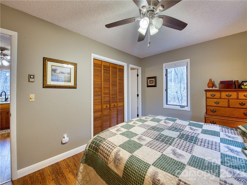 945 Brandywine Road Waynesville, NC 28786 - Photo 23 of 33 Gallery Image 23