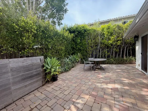 $5,950 | 4120 Via Andorra, Unit A, Santa Barbara, CA 93110