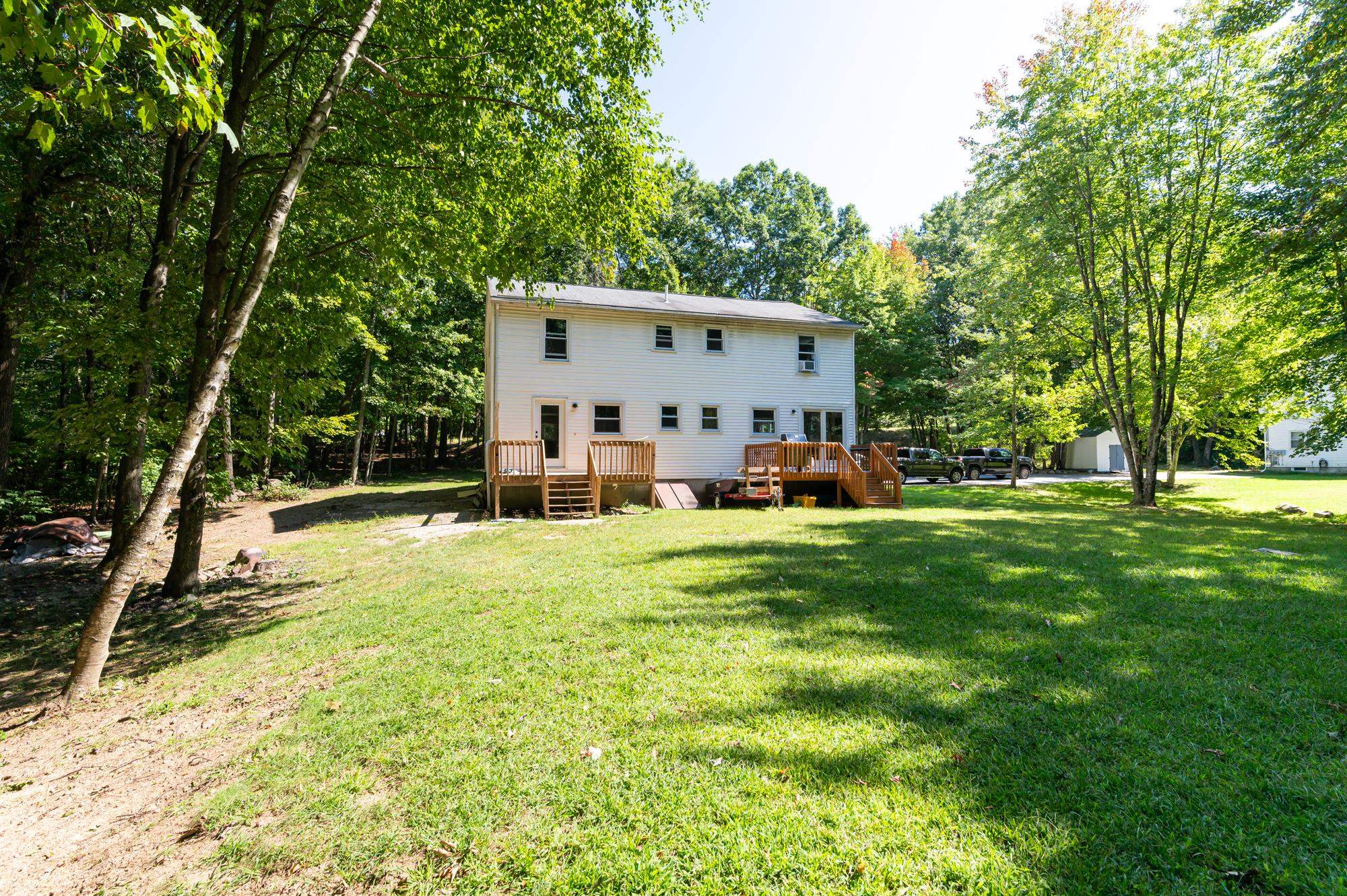 38 Emerald Drive, Unit B Derry, NH 03038 - Photo 18 of 30