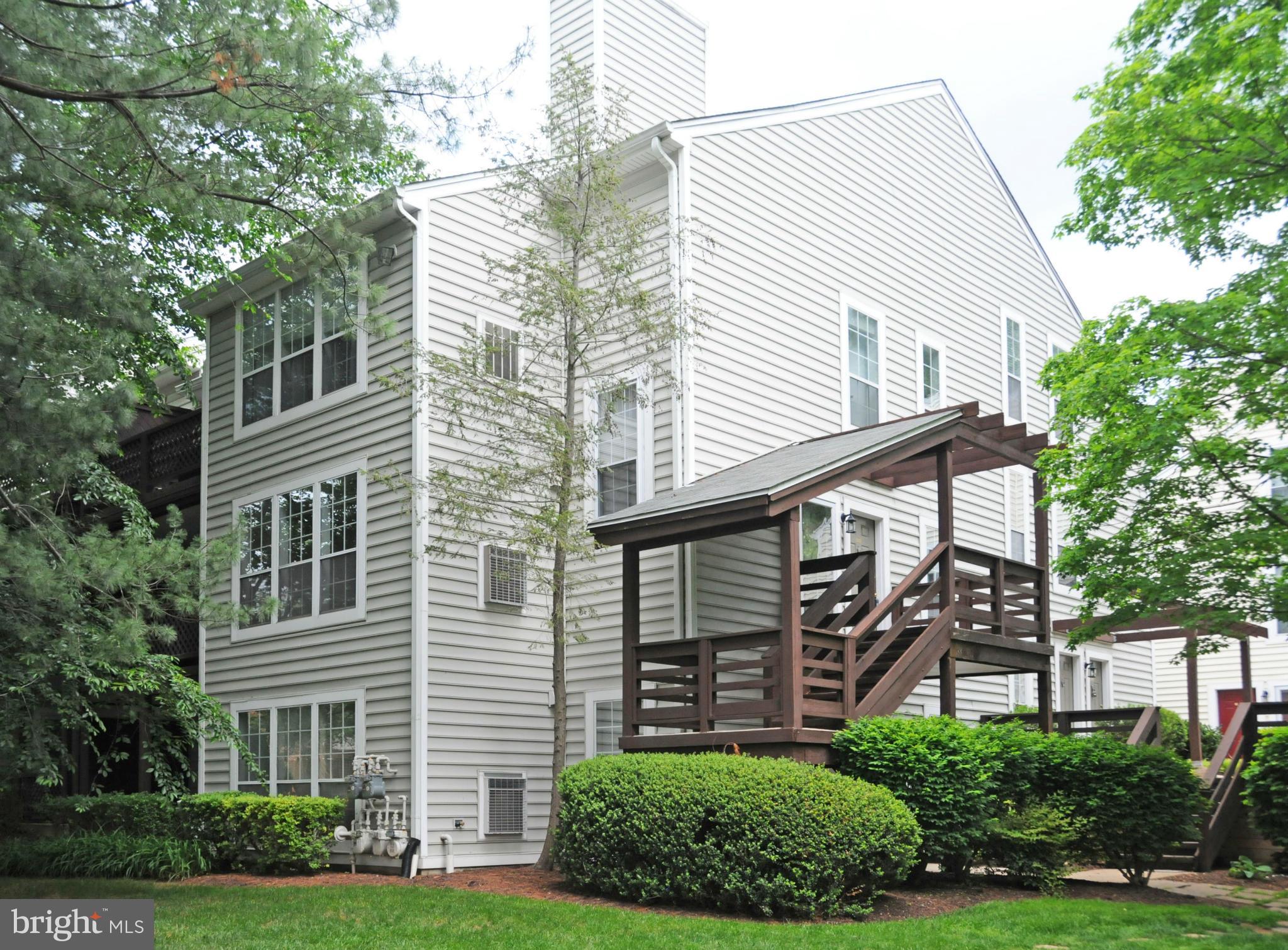 10125 Oakton Terrace Road, Unit 10125 Oakton, VA 22124 - Photo 1 of 30 EXTERIOR WITH BUSHMAN DR. TO LEFT