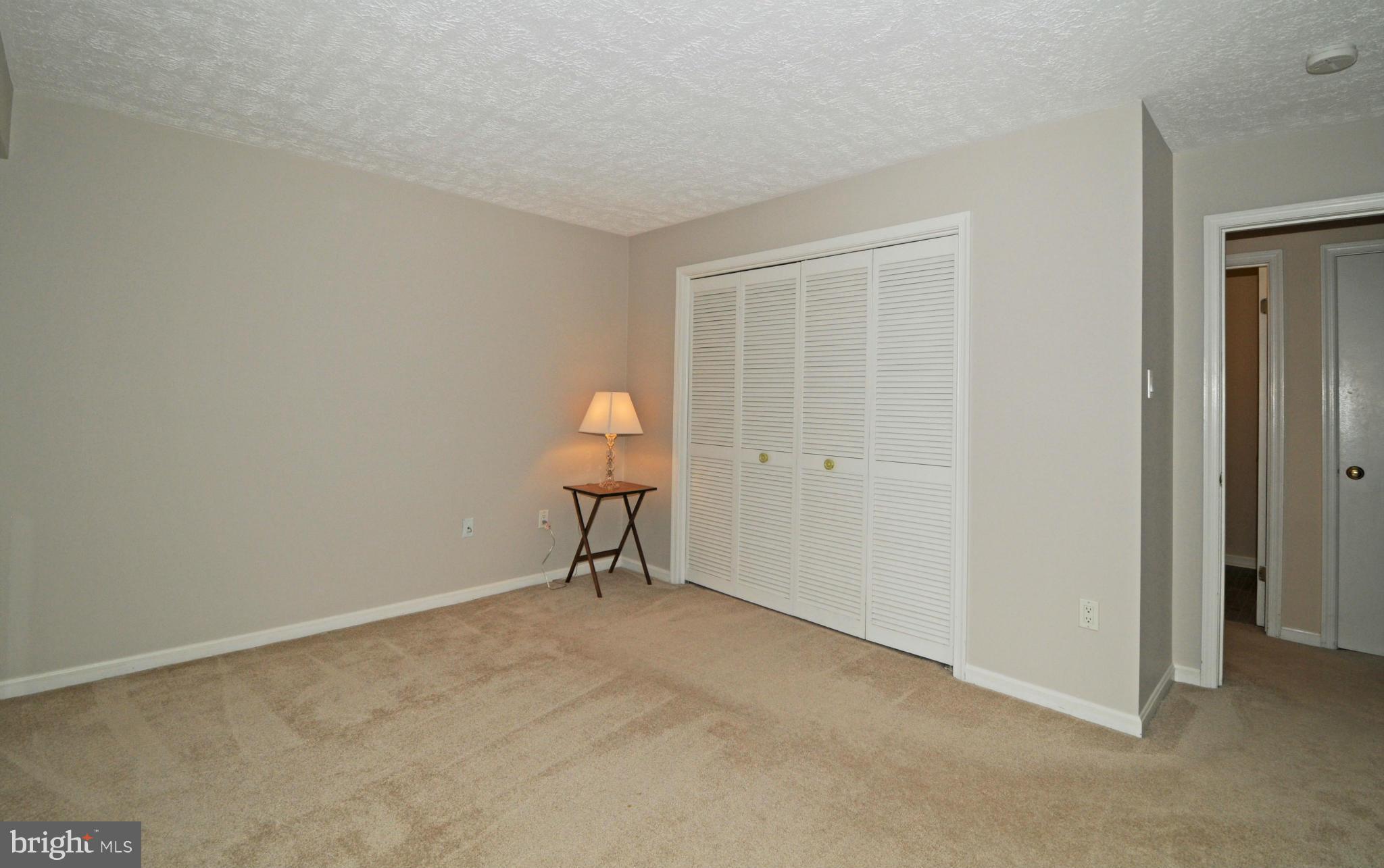 10125 Oakton Terrace Road, Unit 10125 Oakton, VA 22124 - Photo 20 of 30 ANOTHER VIEW OF THE BEDROOM