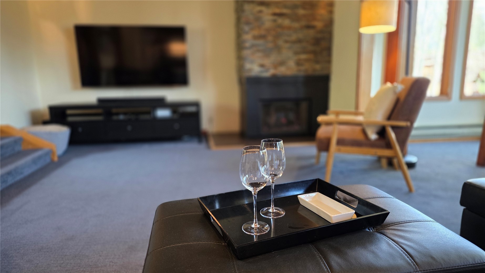 620 Tennis Club Road, Unit 1337 Keystone, CO 80435 - Photo 11 of 48 a living room with furniture and a flat screen tv