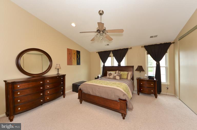 2450 Ridgehampton Court Reston, VA 20191 - Photo 22 of 24 Bedroom (Master)