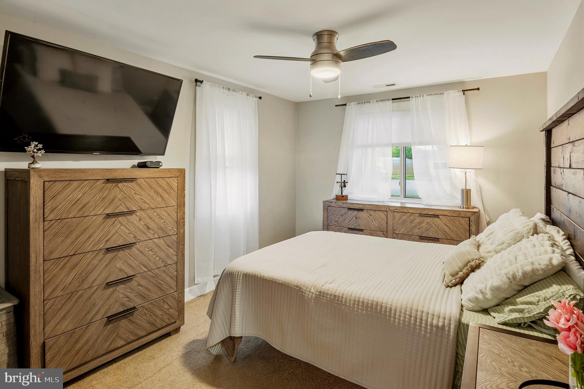 1825 Maltravers Road Glen Burnie, MD 21060 - Photo 10 of 22 Primary Bedroom