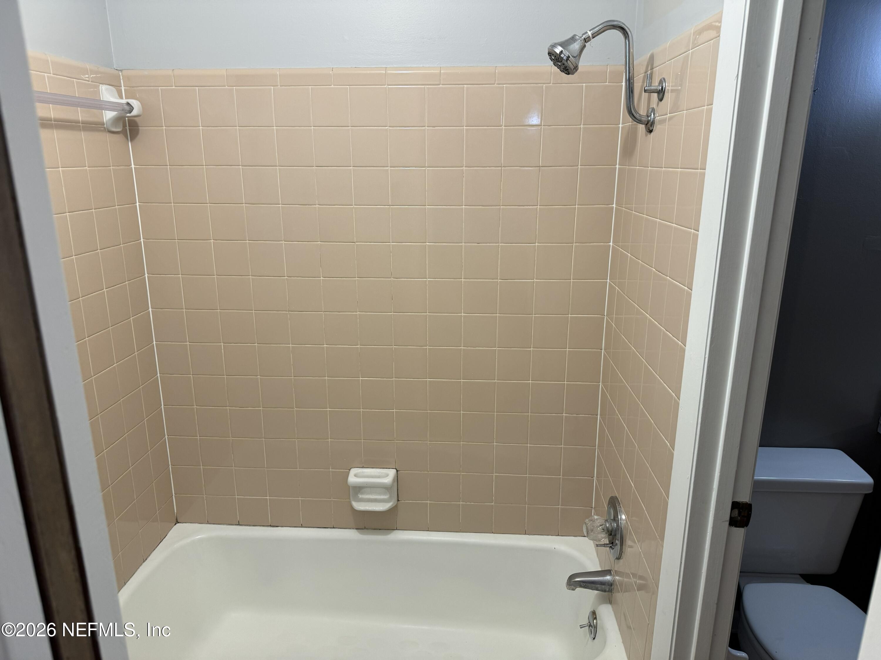 475 Nightingale Street Keystone Heights, FL 32656 - Photo 24 of 26 23) Bathroom 1