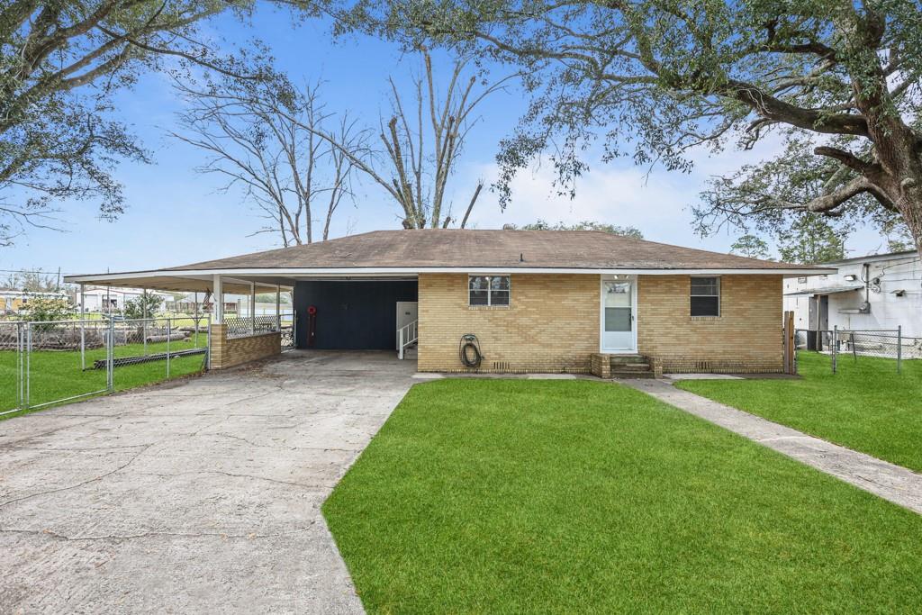 11155 Martin Road Gonzales, LA 70737 - Photo 1 of 18 Gallery Image 1