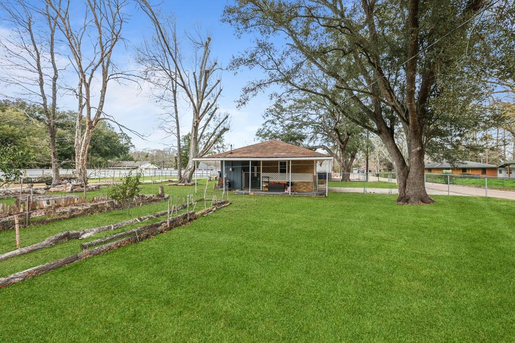 11155 Martin Road Gonzales, LA 70737 - Photo 14 of 18 Gallery Image 14