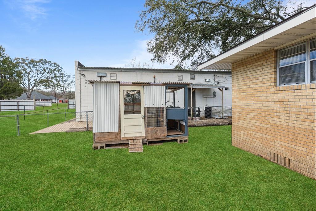 11155 Martin Road Gonzales, LA 70737 - Photo 15 of 18 Gallery Image 15