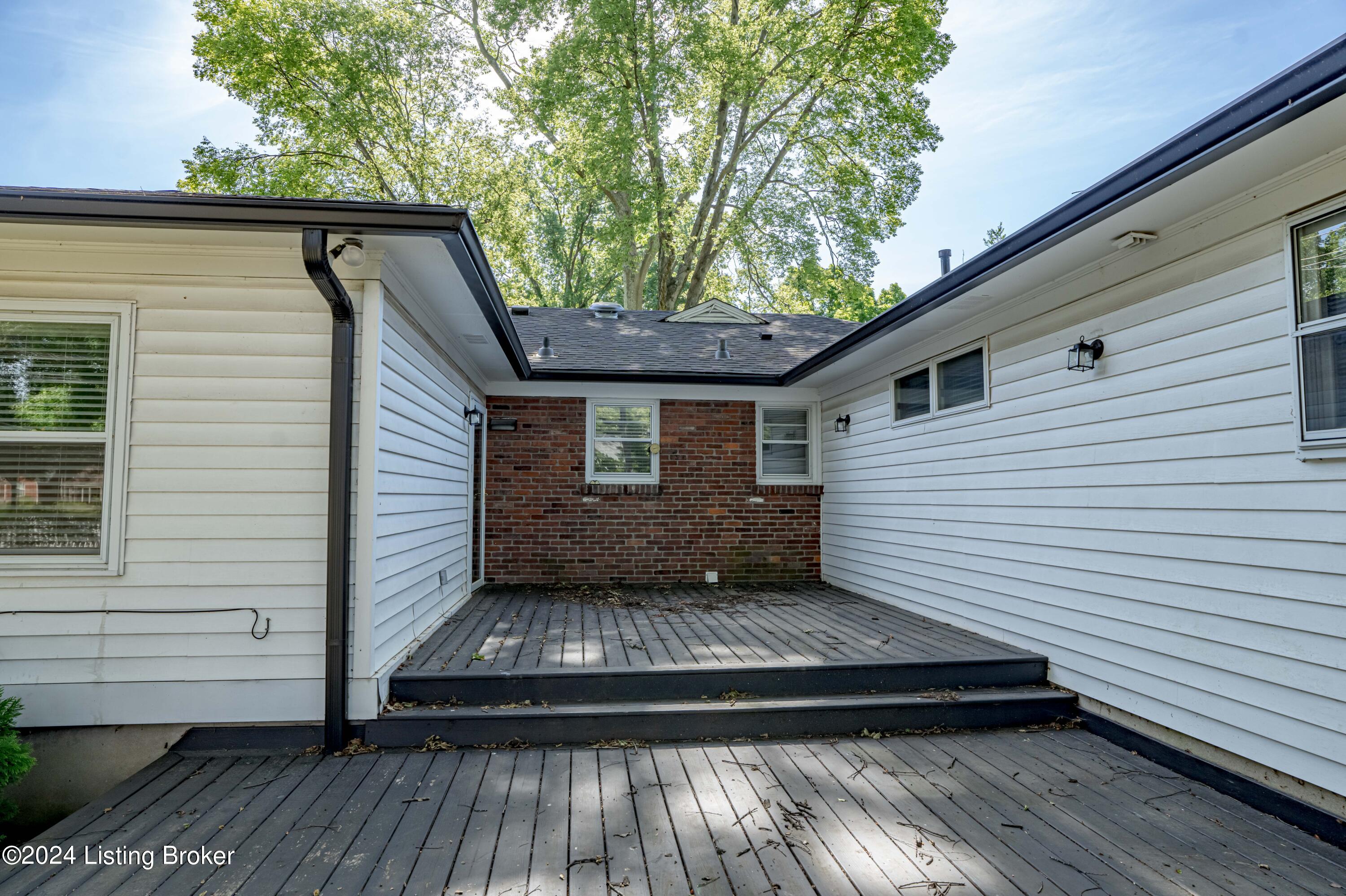 208 Tyne Road Louisville, KY 40207 - Photo 53 of 69 DSC09706