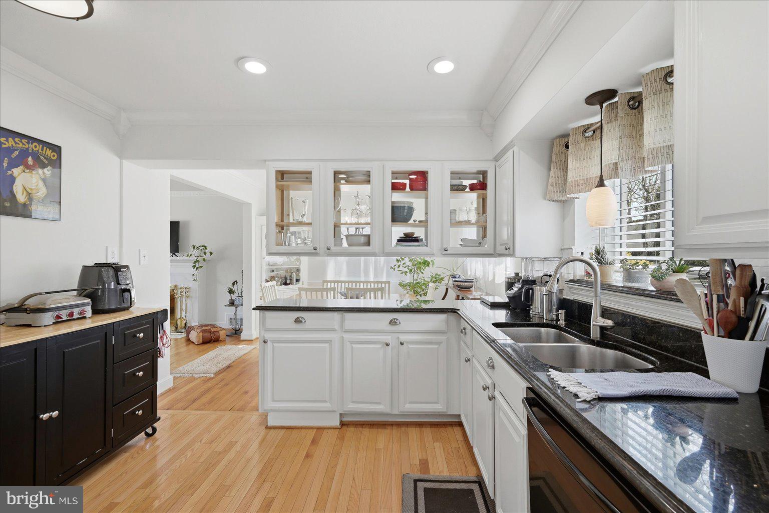 6020 Amherst Avenue Springfield, VA 22150 - Photo 16 of 56