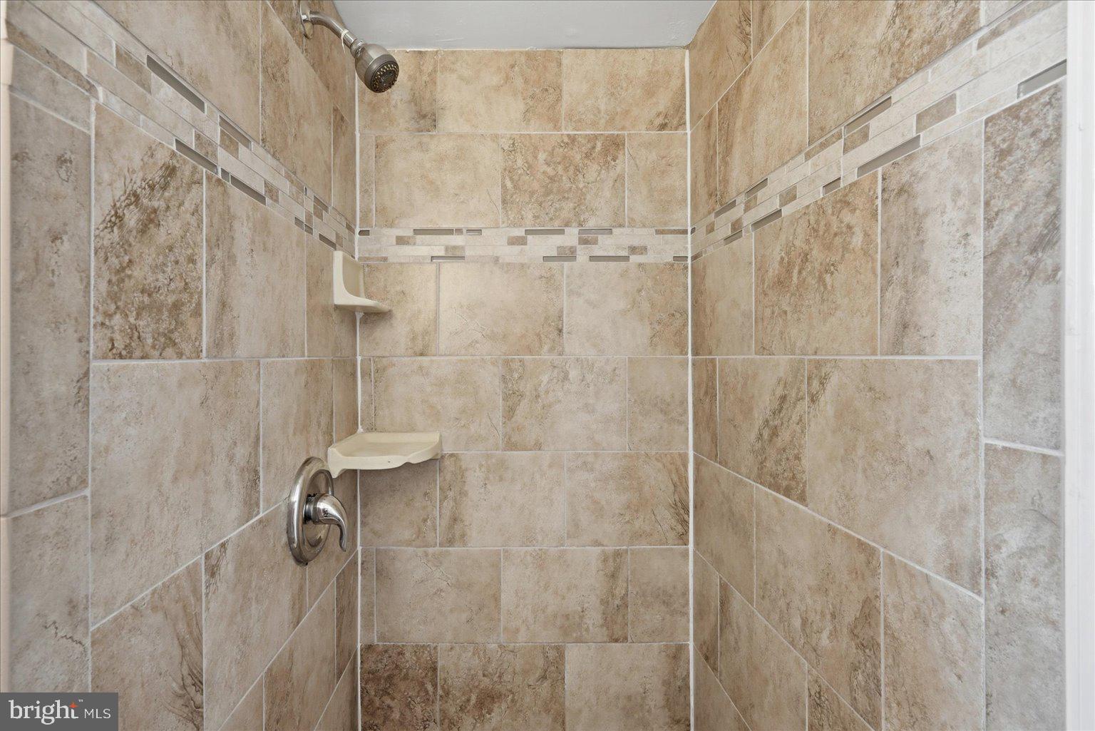 6020 Amherst Avenue Springfield, VA 22150 - Photo 29 of 56