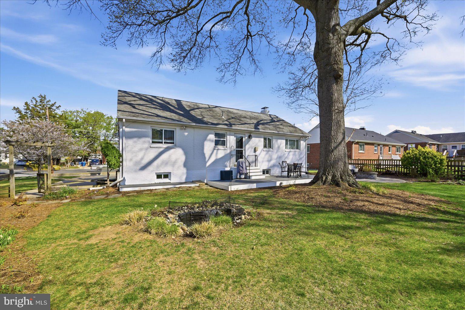 6020 Amherst Avenue Springfield, VA 22150 - Photo 48 of 56