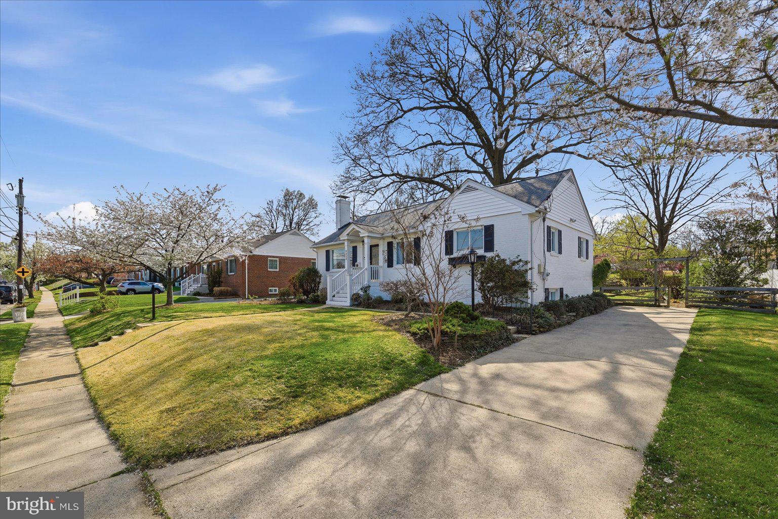 6020 Amherst Avenue Springfield, VA 22150 - Photo 50 of 56