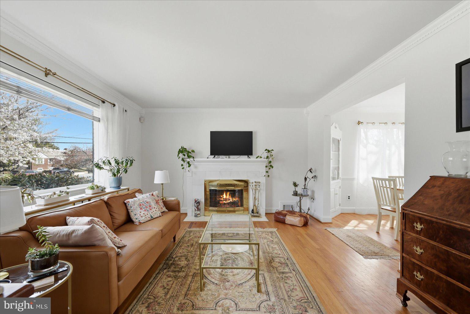 6020 Amherst Avenue Springfield, VA 22150 - Photo 7 of 56