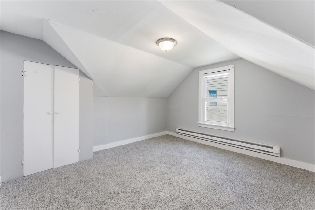 47 Thorndyke Street Springfield, MA 01118 - Photo 21 of 42