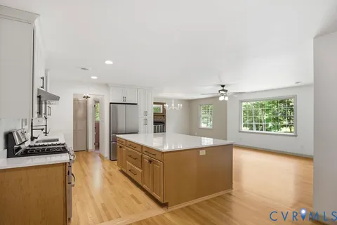 $500,000 | 10470 Gregory Avenue, Glen Allen, VA 23059