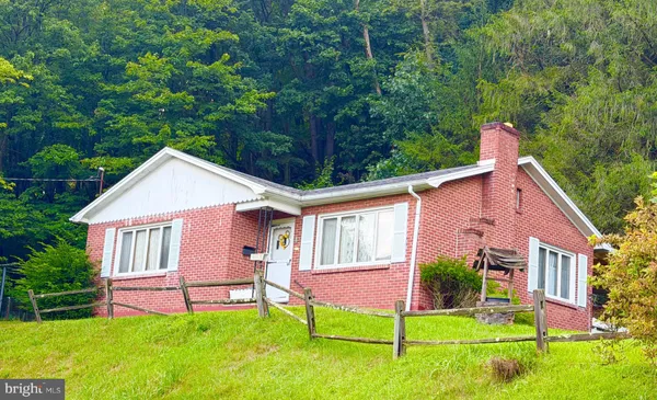 $99,999 | 1 A High Street, Lonaconing, MD 21539