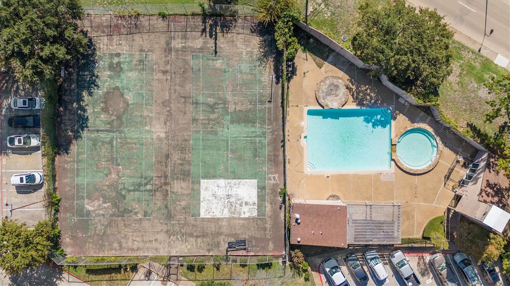 9807 Walnut Street, Unit 202 Dallas, TX 75243 - Photo 13 of 16 a bathroom with a shower