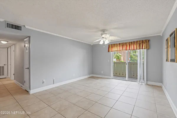 $1,400 | 3737 Loretto Road, Unit 803, Jacksonville, FL 32223