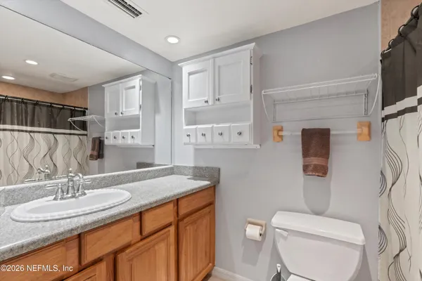 $1,300 | 3737 Loretto Road, Unit 803, Jacksonville, FL 32223