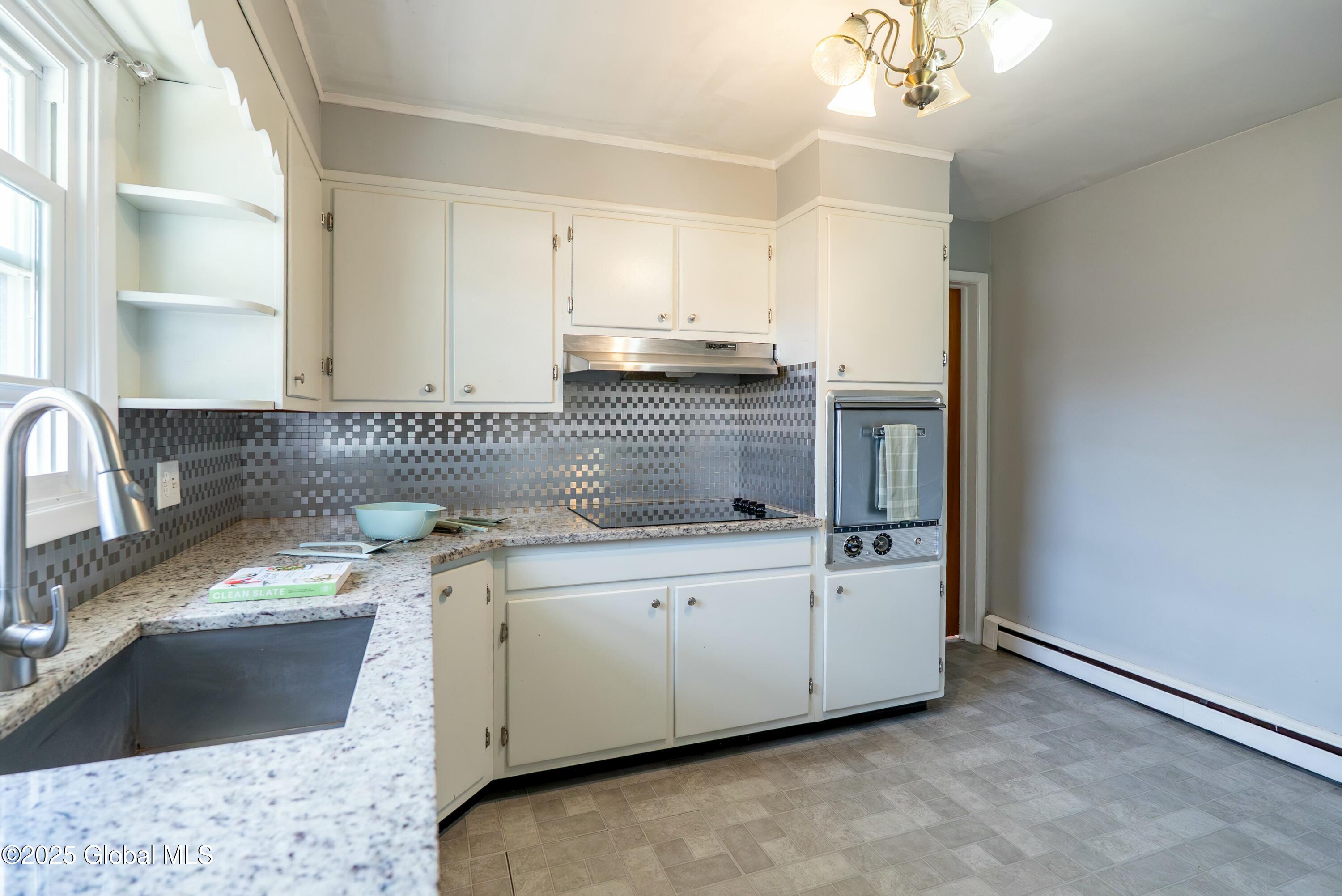 403 Hackett Boulevard Albany, NY 12208 - Photo 14 of 36 tempImageoc9mu5