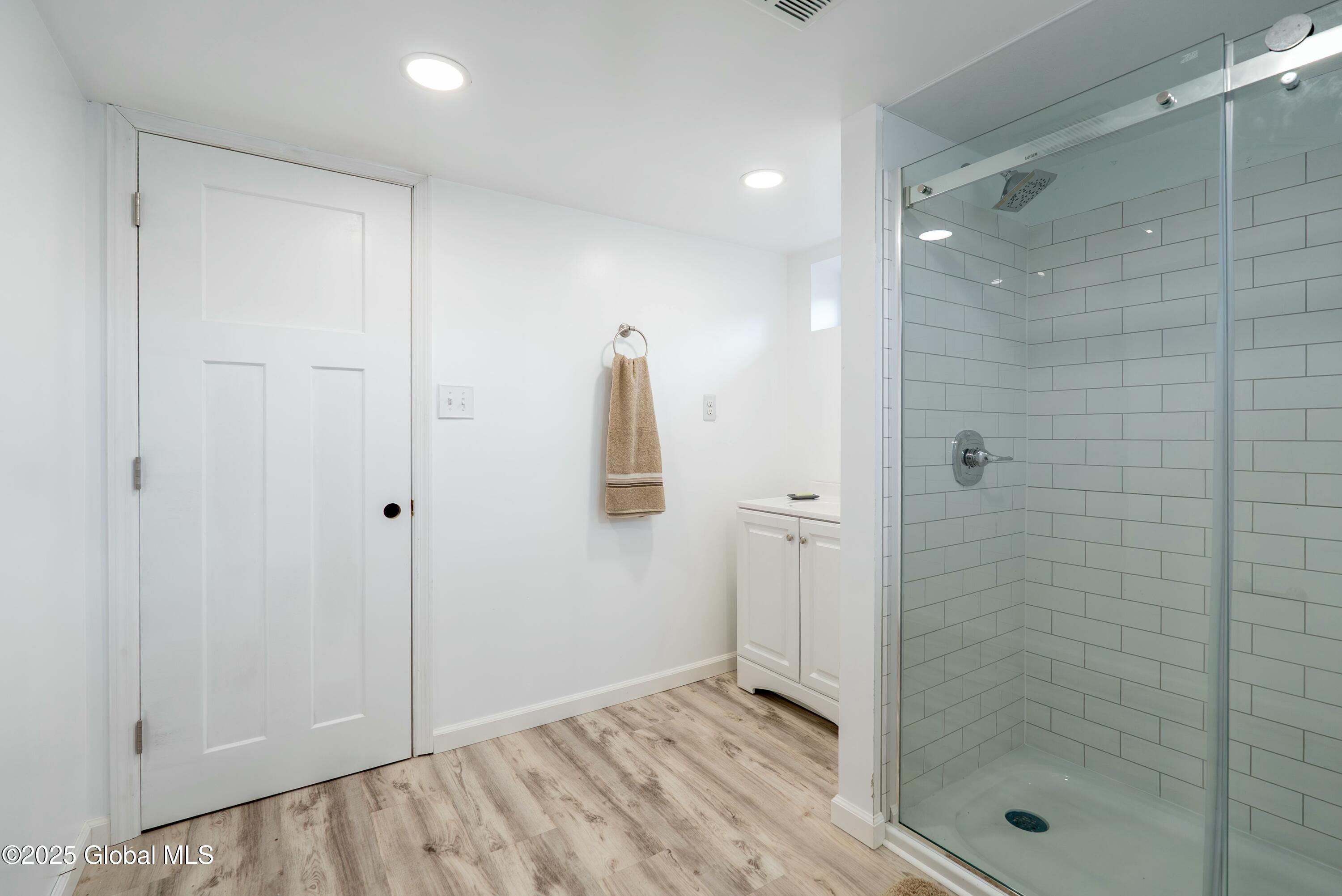 403 Hackett Boulevard Albany, NY 12208 - Photo 27 of 36 tempImagelU27to