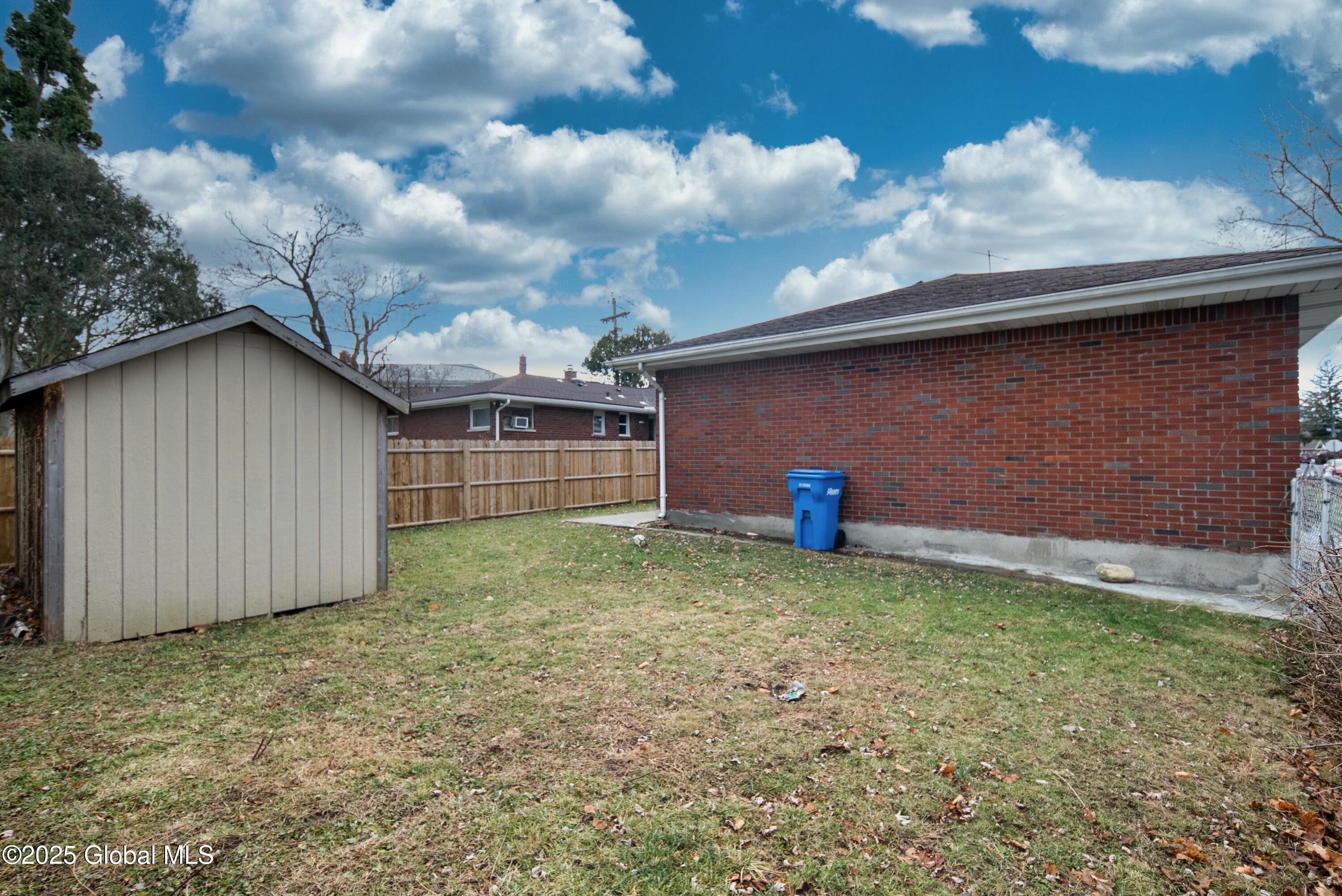 403 Hackett Boulevard Albany, NY 12208 - Photo 29 of 36 tempImagecENde3