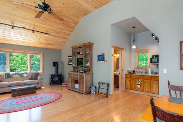 $2,750,000 | 404 Patnoe Farm Drive, Hyde Park, VT 05655