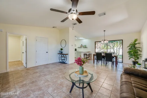 $288,900 | 2425 Royal Palm Drive, Edgewater, FL 32141