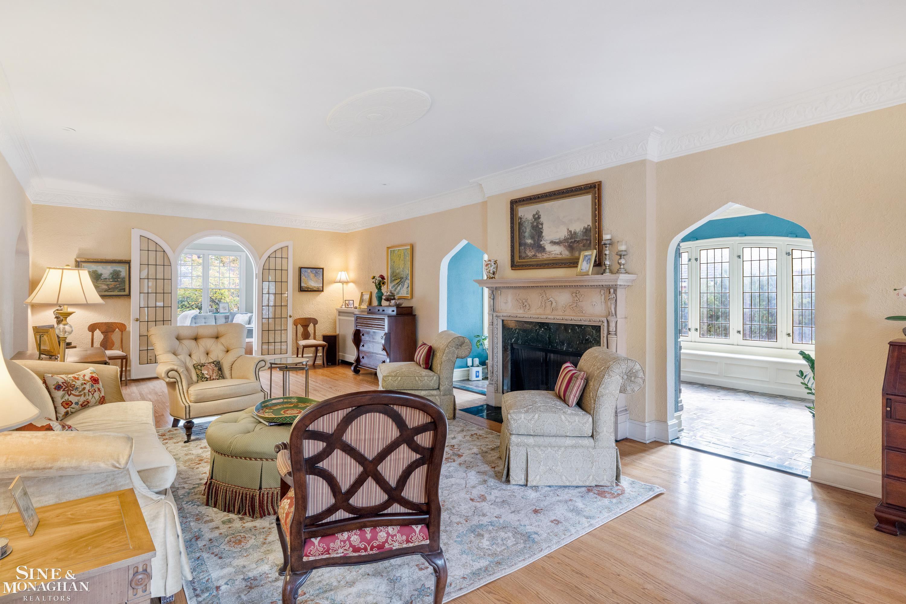 1148 Devonshire Road Grosse Pointe Park, MI 48230 - Photo 15 of 89