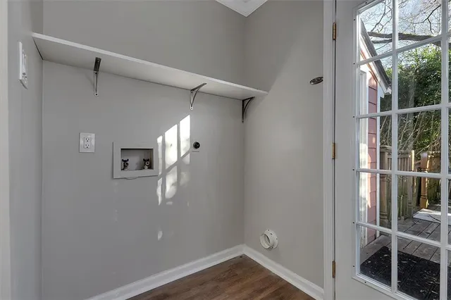 a view of entryway with wooden floor