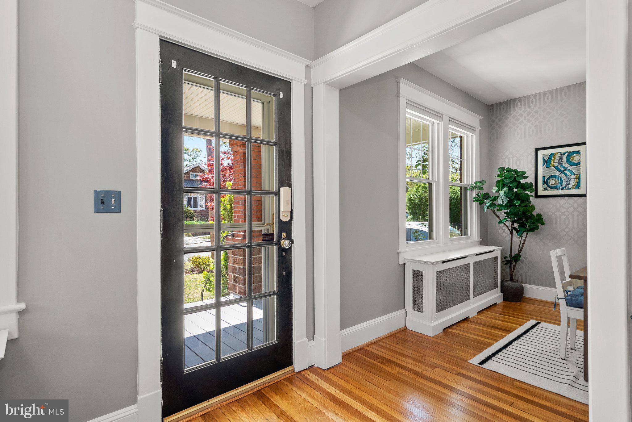 803 Islington Street Silver Spring, MD 20910 - Photo 6 of 49 Gallery Image 6
