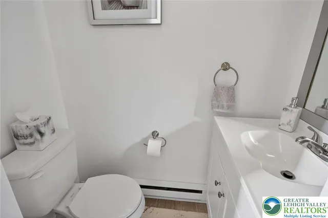 $349,900 | 122 Cranberry Drive, Blakeslee, PA 18610