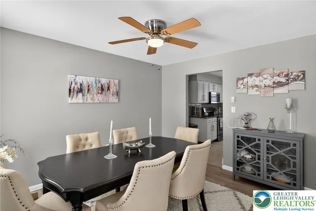 $349,900 | 122 Cranberry Drive, Blakeslee, PA 18610