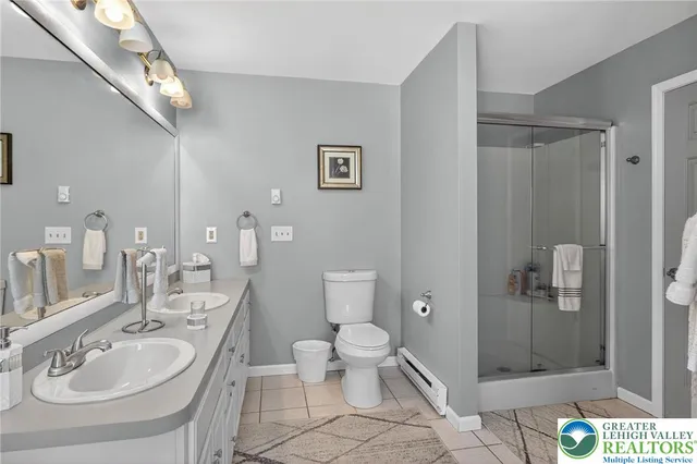 $349,900 | 122 Cranberry Drive, Blakeslee, PA 18610